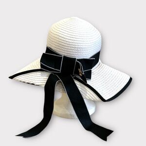 New wide brim white and black ribbon adjustable stylish hat